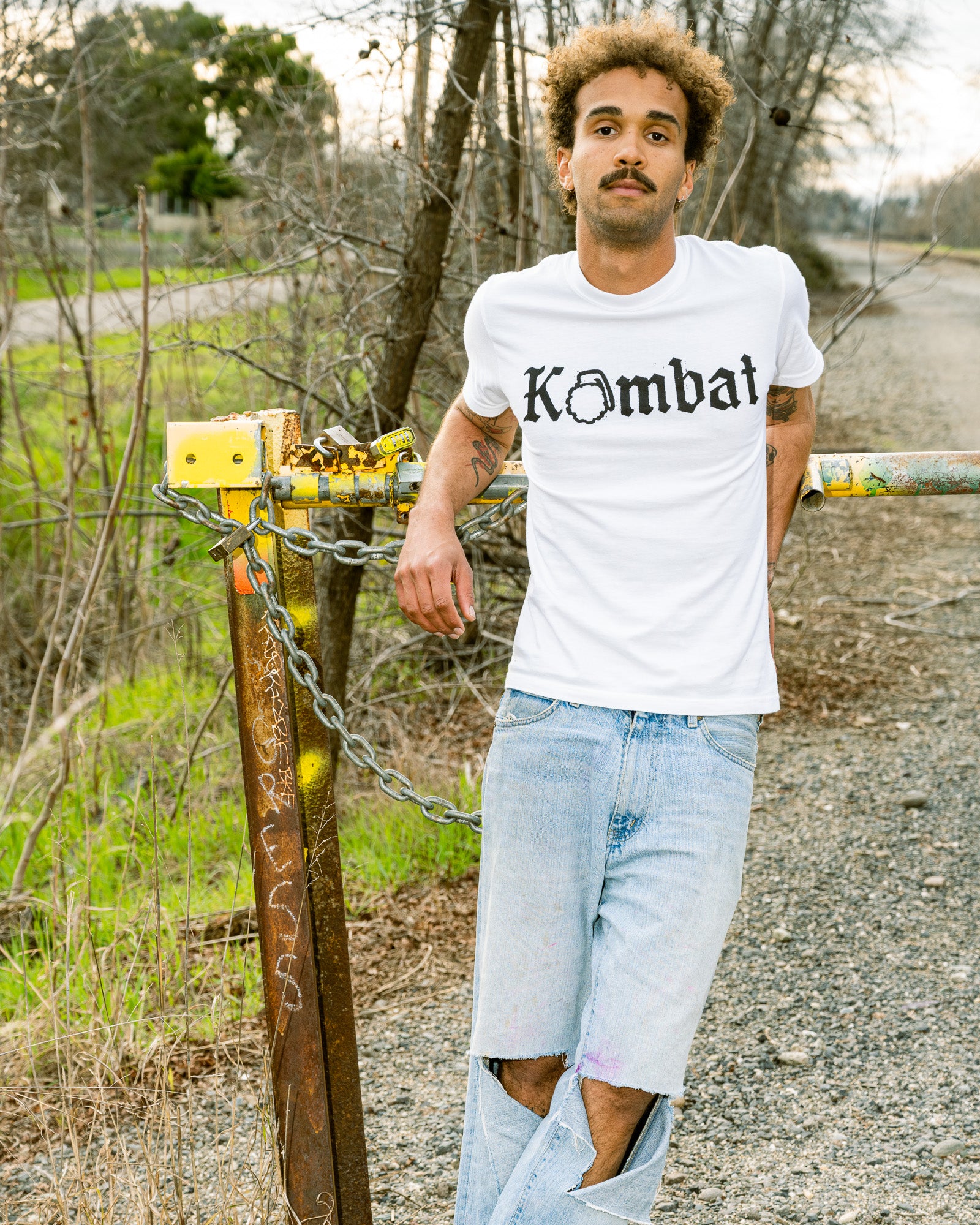 KOMBAT 01 Tee